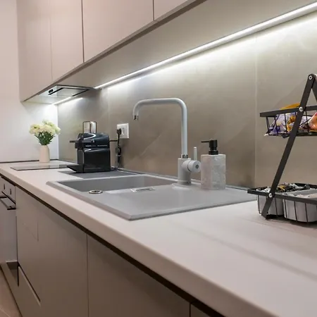 Luxury Living By Dazzie Appartement *